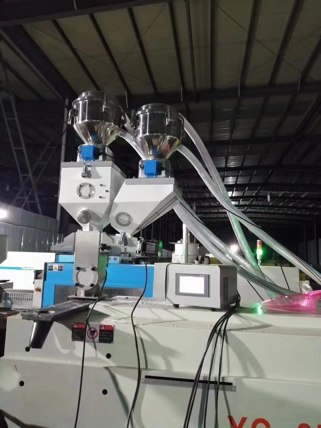 12mm screw volumetric doser for masterbatch mixing dosing