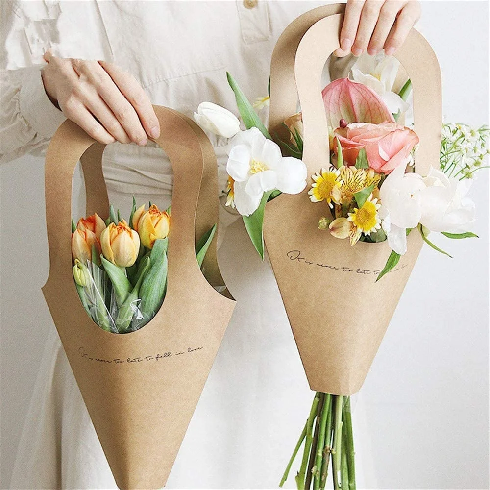 Customize Handle Kraft Paper Flower Bag Wedding Cones Shaped Bouquet Bag Plant Bag Creative Flowers Holder Wrapping Gift