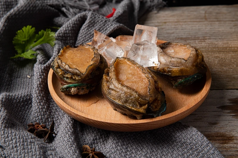 Wholesale High Quality 3 Capsules 250g Frozen Whole Abalone For Sale
