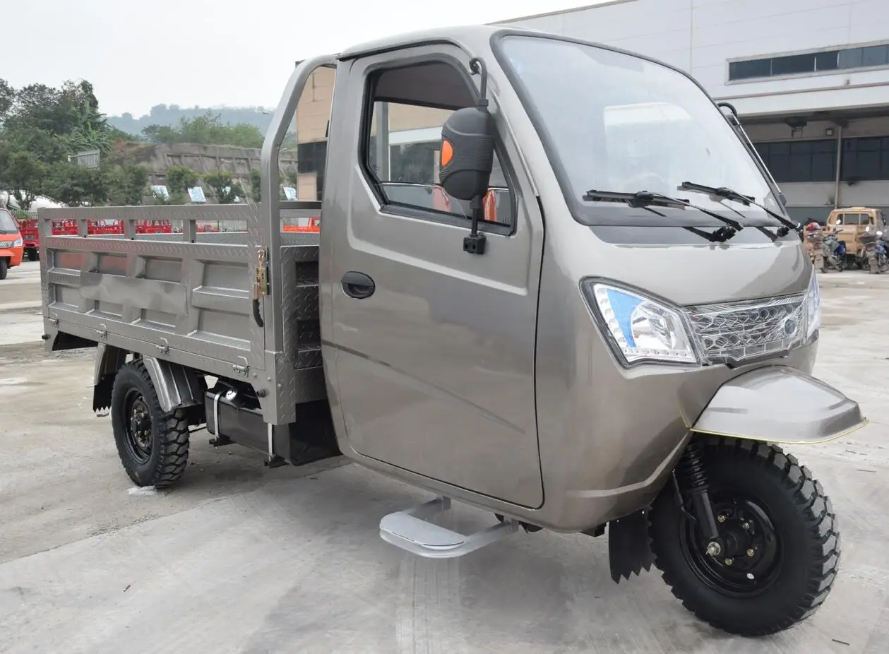 Best tricycle heavy load 3000kg 800CC closed cabin cargo tricycle three wheels cabin cargo tricycle
