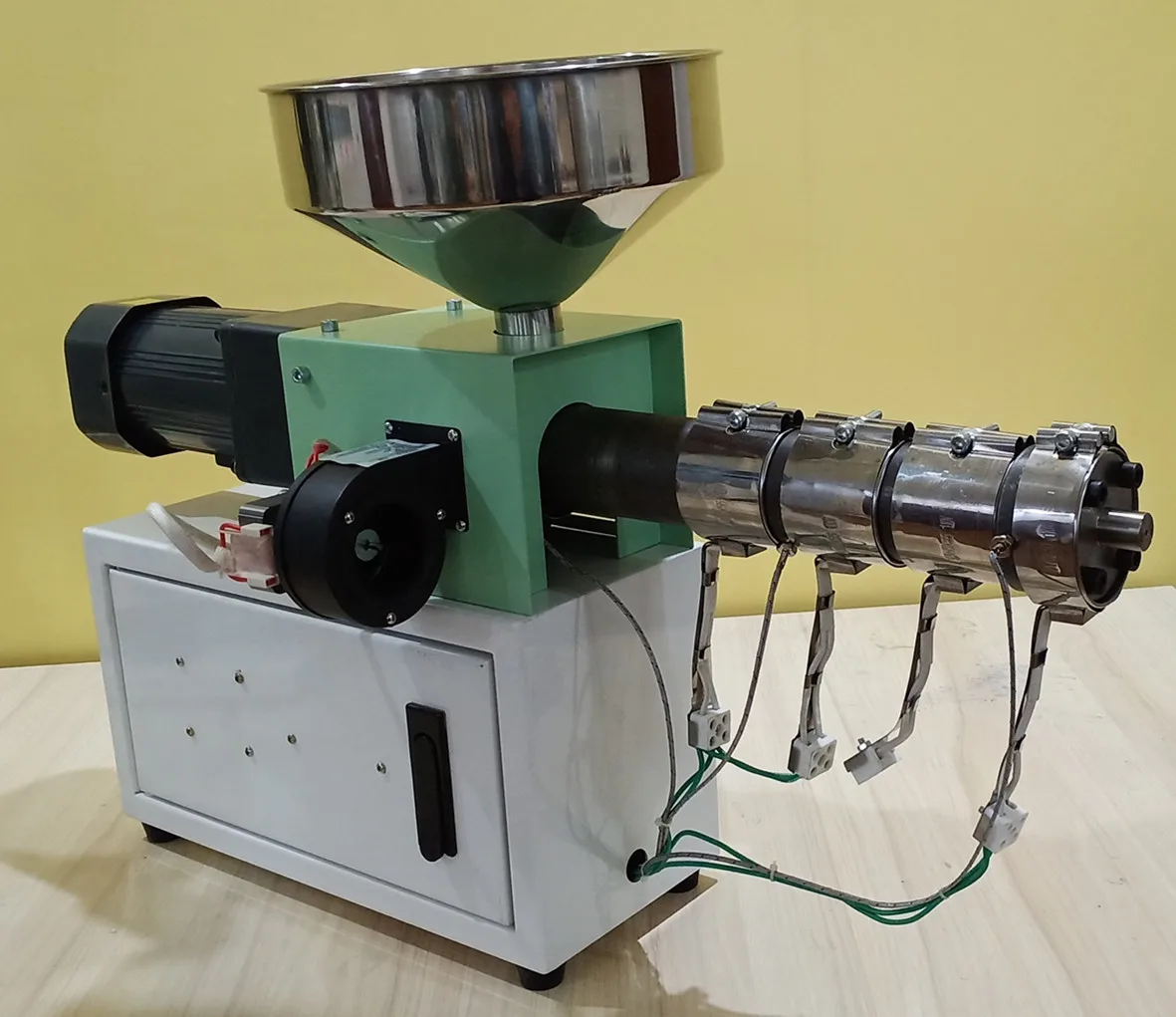 SJ35 lab mini single screw extruder desktop for laboratory extruding   plastic machine extrude