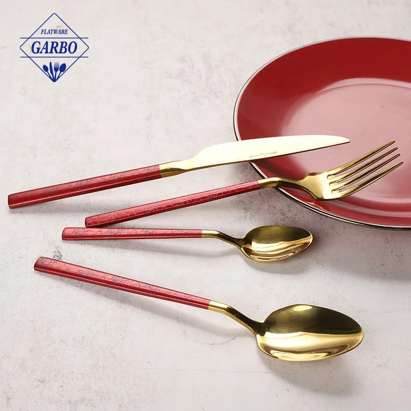 Golden Stainless Office Utensils Airline Tasting Spoons Kitchen Flatware Gift Dinnerware Cutlery Set with red painting handle