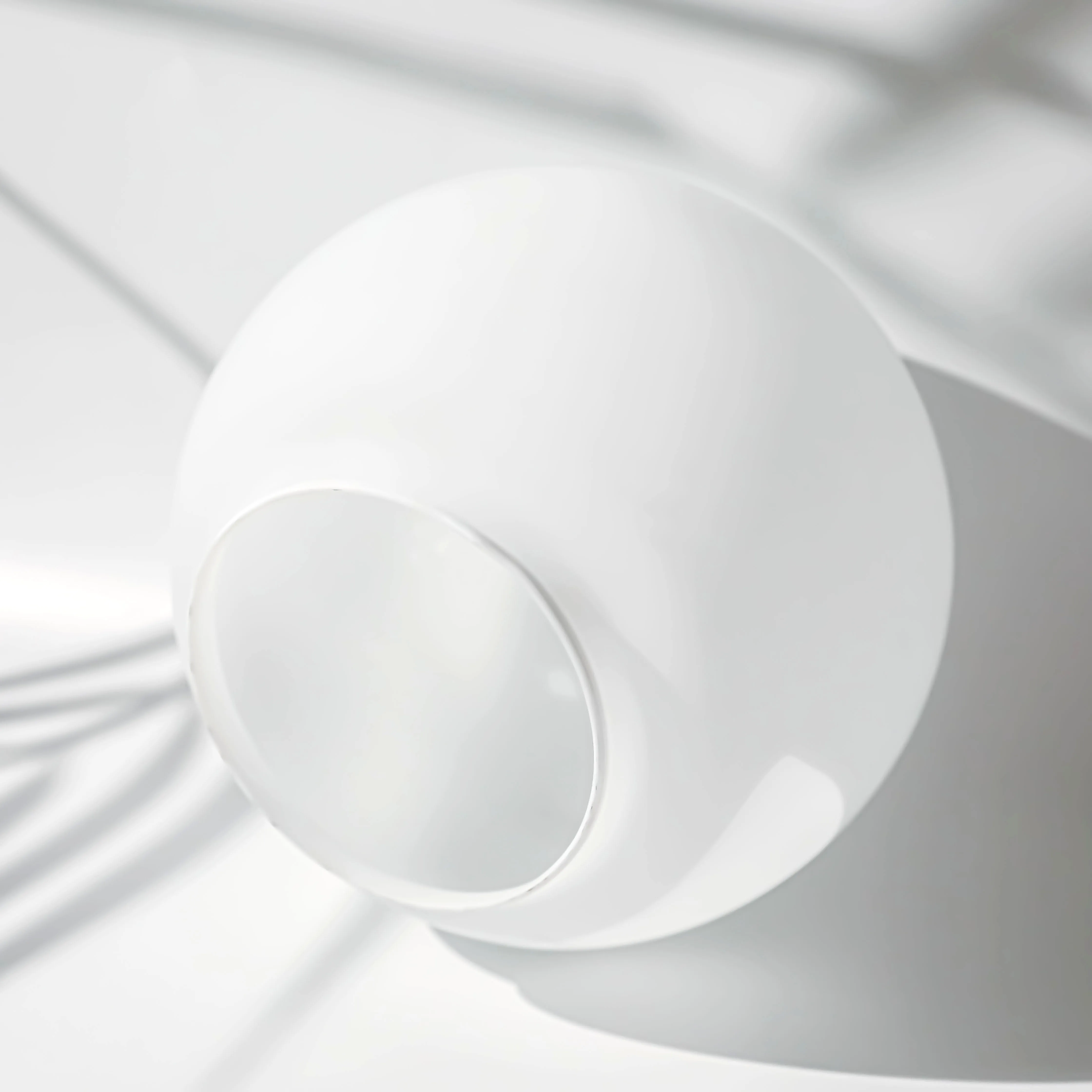 Hot Selling European Style opal White Glass Lamp Shade Replacement Bathroom Single Globe Pendant shade