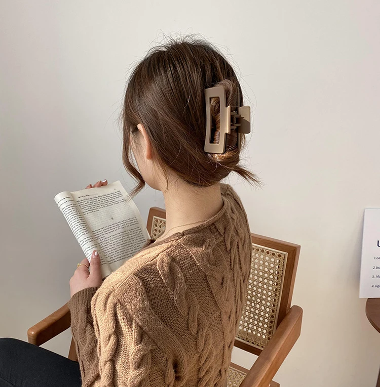 Hot Sales Autumn Winter Milky Color Hair Claw Clip Frosted Matte Flower Square Butterfly Shark Clip Hair Accessories For Women