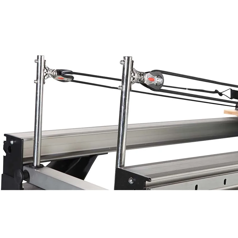 Pilates Reformer Fitness Equipment Black Gym Body Customized Aluminium Reformer With Sliding Footbar Yoga Clinical Reformer
