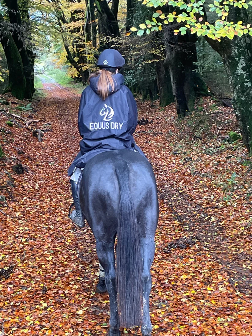 unisex Waterproof Warm Equestrian dry Coat Changing Robe For horse riding
