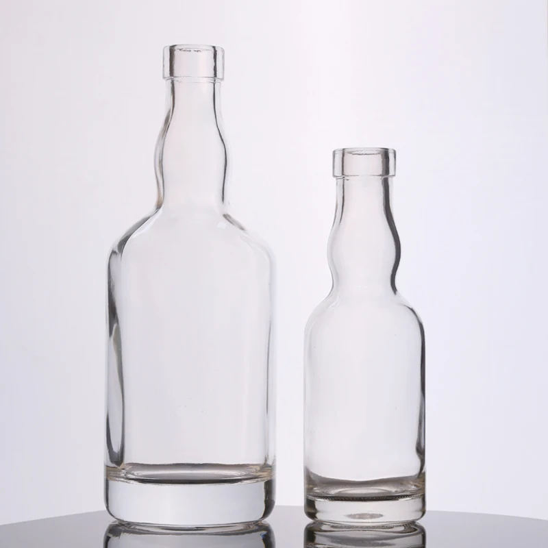 Top Quality 750ml Luxury Empty Gorgeous Vodka Alcohol Glass Bottles Liquor Glass bottle