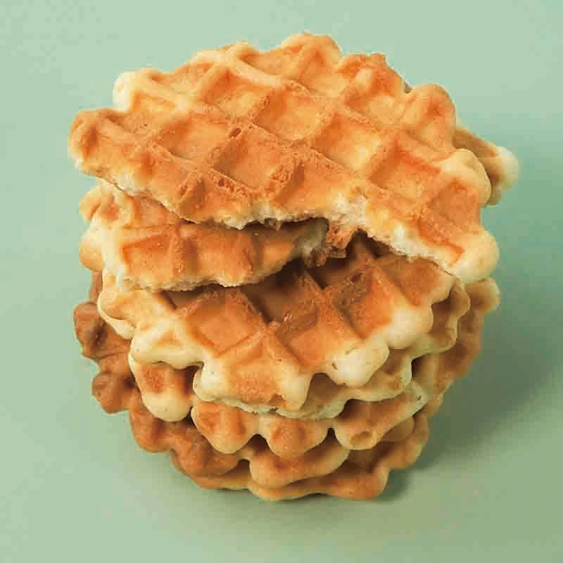 Uncle Pop Healthy Chinese Hot Selling Waffle Biscuit Crispy Milk Flavor Waffles Biscuit Grain Foos Snacks 150gX20bags