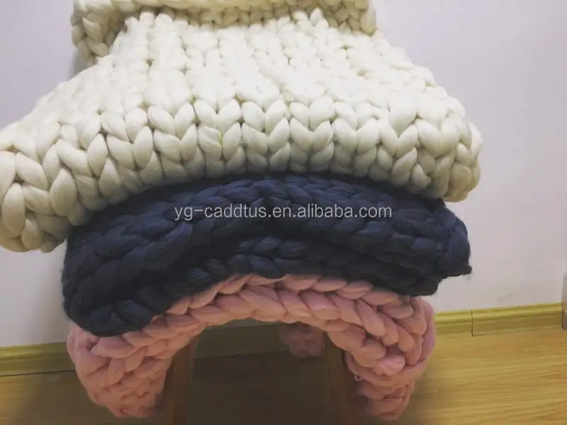 Super Chunky Merino Knitting Yarn Wool Hand Knitting Yarn Can Knit Blanket Scarf  Pet etc.