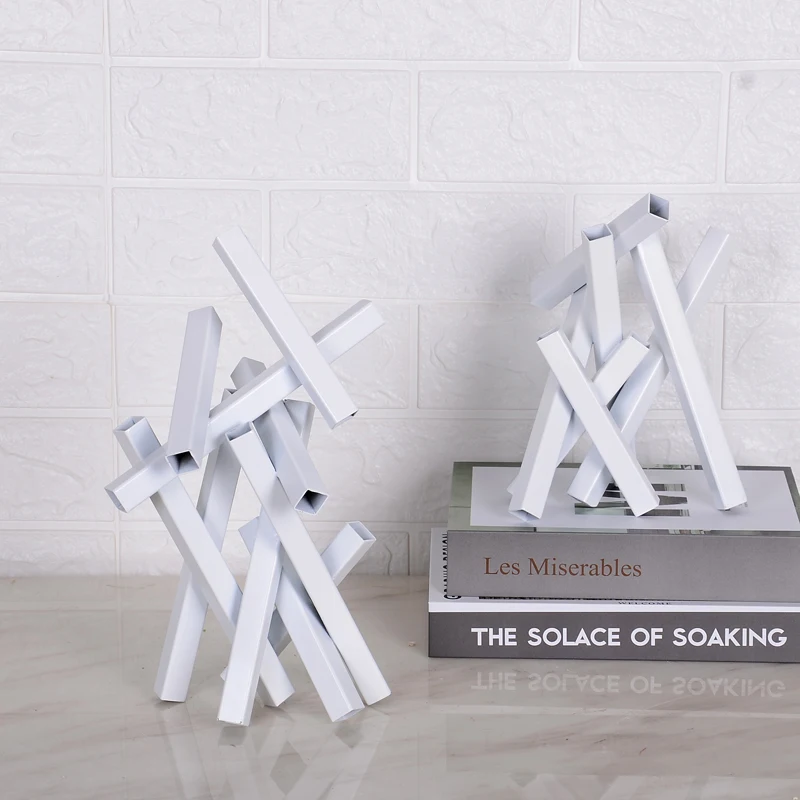 METAL DESKTOP DECORATIONS MODERN NORDIC DECORATIVE ACCENT HOME MINI FLOWER VASE SHOWPIECES FOR HOME DECORATION