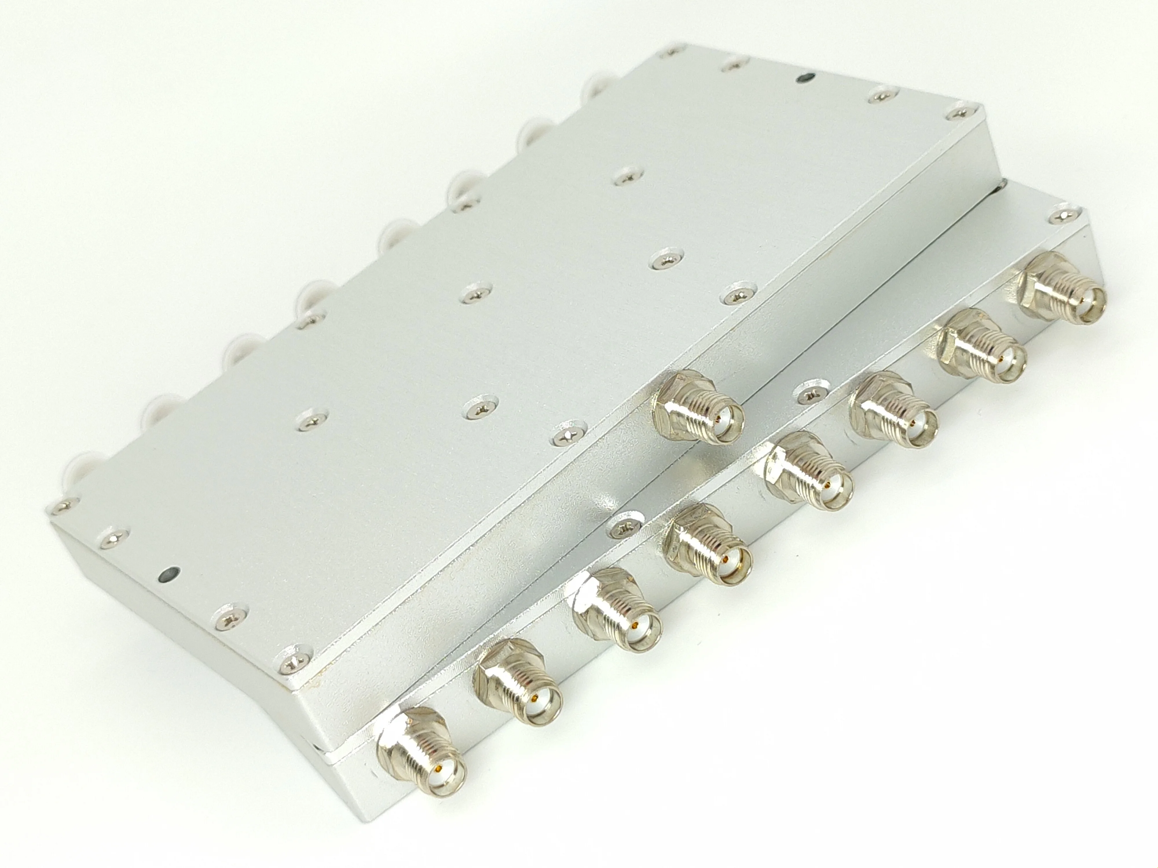 8 ways 2-6 GHz power divider/ splitter SMA Connector for 5G/6G/wifi test