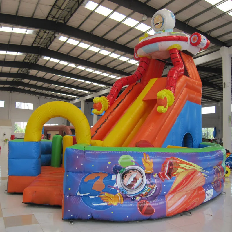 China Big Playground Kids Bouncy Castle Balloon Palace Inflatable Carton King Theme Combo Slide Jumping Bounce House