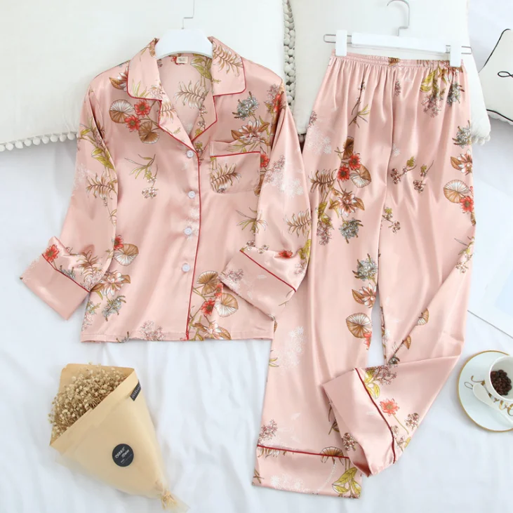 2020 Long Sleeve Pajamas Long Sleeve Trousers Suit Printing Fashion Pyjamas Set