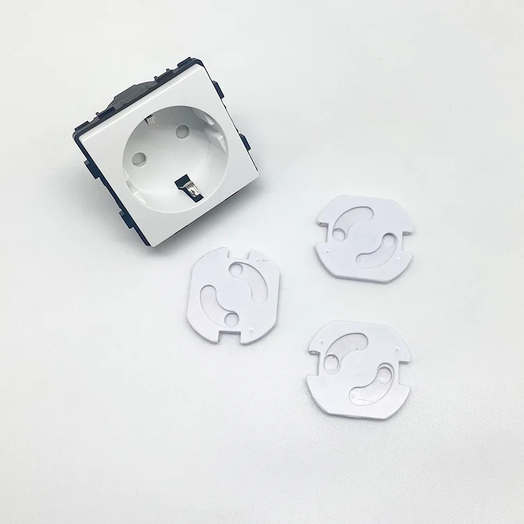 Hot Selling Baby Home Products Factory Baby Proofing Easy Installation Secure Plastic plug socket cover