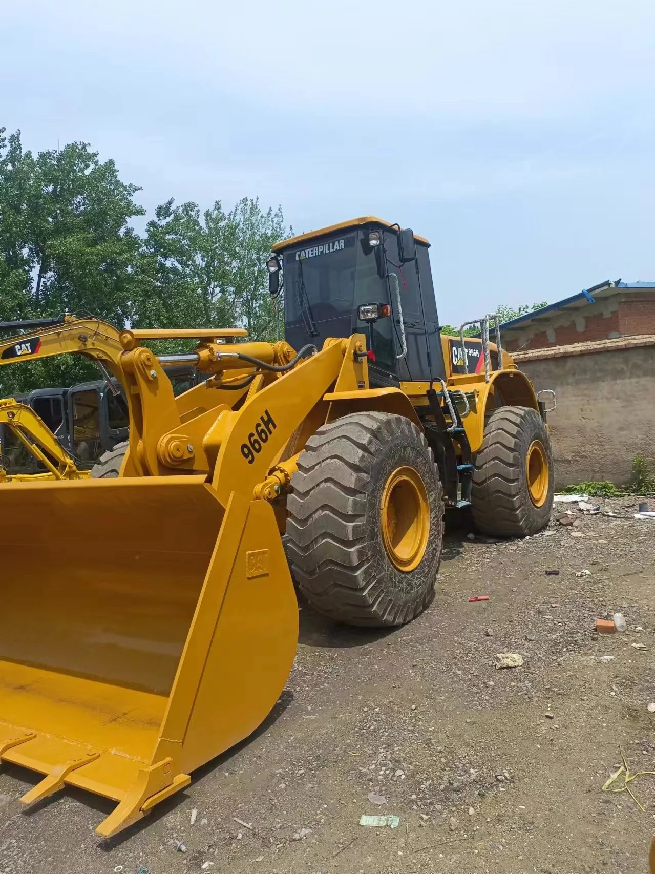 Good Condition Used Original Cat 966h Large Front Wheel Loader 4x4 Wheel/Backhoe Loader Second-Hand Construction Machinery