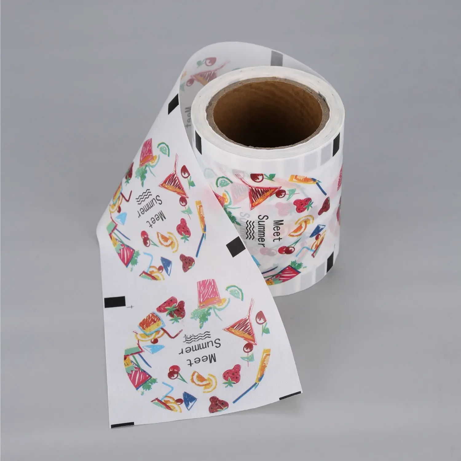 Hot wholesale factory customized LOGOA plastic cup sealing film transparent heat sealing film juice milk tea sealing film