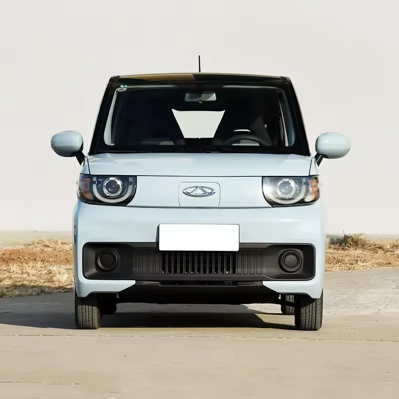 Лидер продаж 2024 электромобиль Chery QQ с мороженым новые энергетические автомобили 70 км дешевые авто подержанные