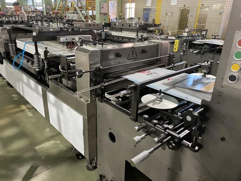 Fully Automatic Zipper 3 Side Sealing Stand up Bag Making Machine