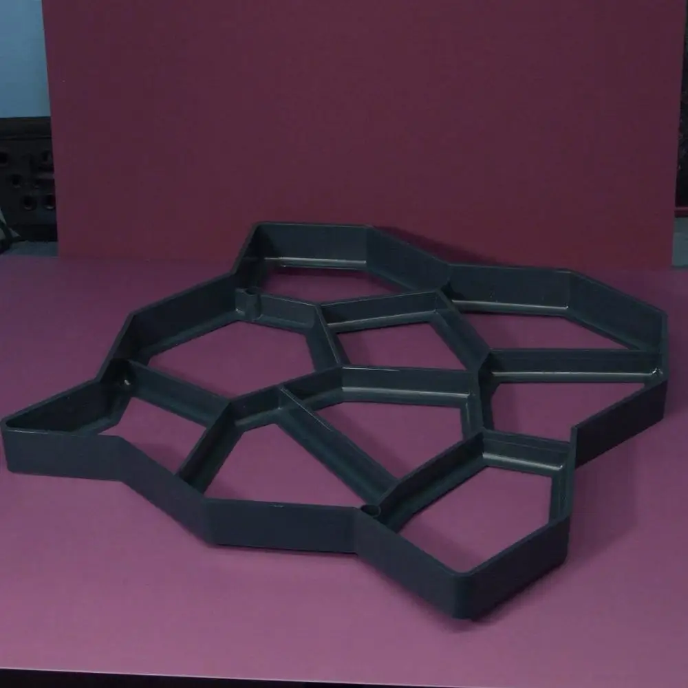 
Household Mold Plastic Hot Time Path Maker Injection Mould for Garden Path 