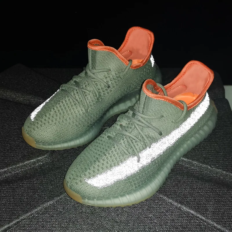 Yeezy V2 Hot Sale Walking Style Shoes Fashion Casual No-Slip Men Yeezy Shoes Slip On Men Casual Shoes