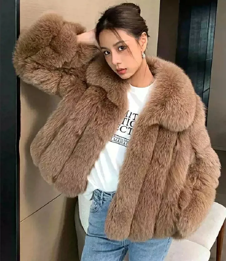 Женская зимняя куртка из искусственного меха