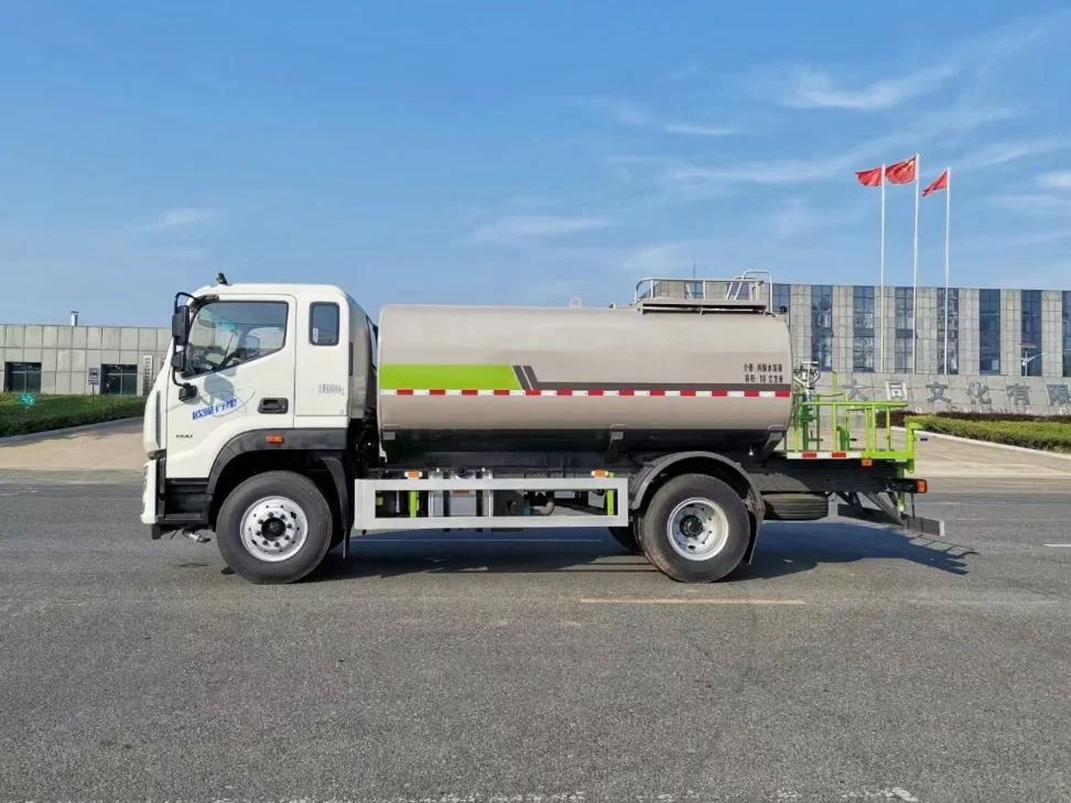 The Best-selling 10-cubic Foton 4*2 Single-bridge Sprinkler Truck in 2024