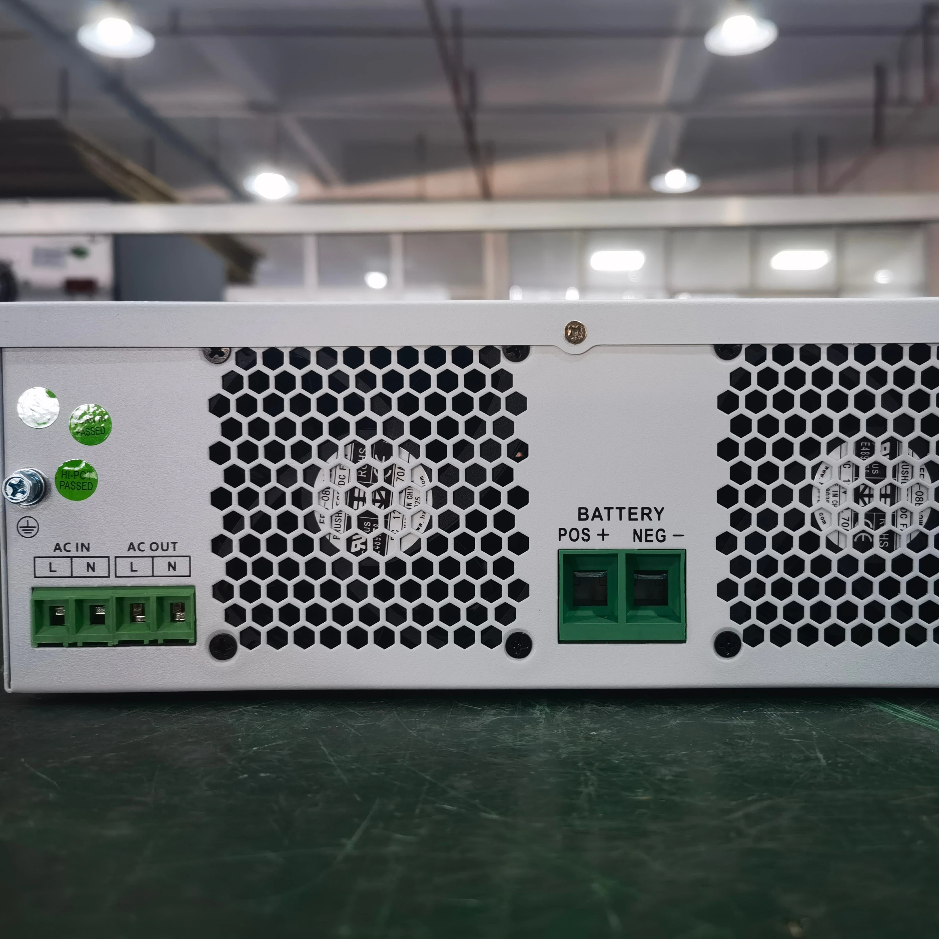 Prostar 1.5KW 2.5KW 3.5KW off Grid Hybrid Solar Inverter 12V 24V Pure Sine Wave with MPPT Controller