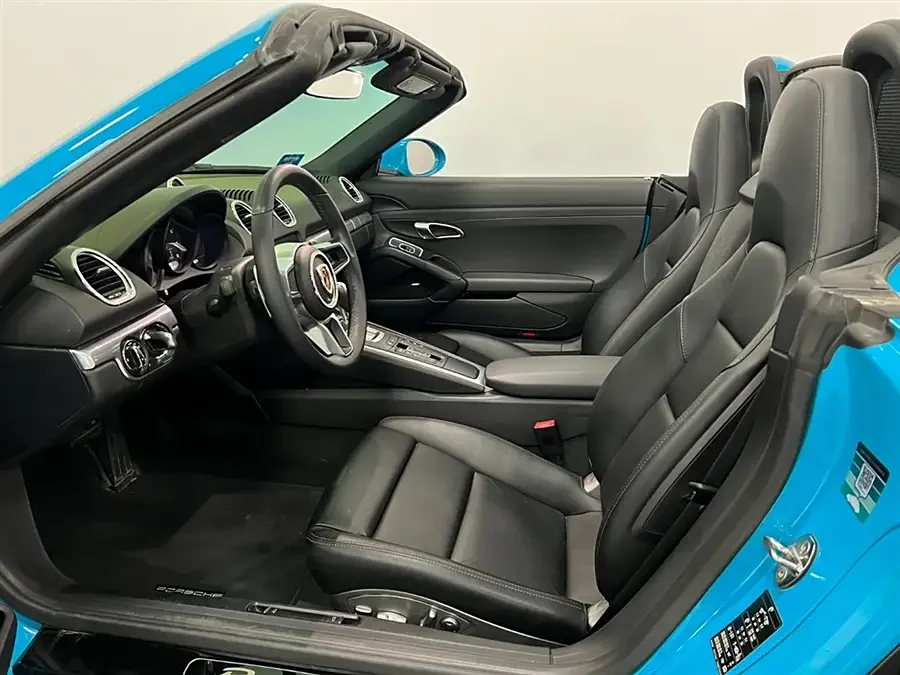 P orsche 2019 year 718 Boxster 2.0T  Used Car