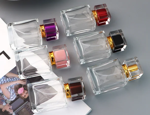 BESTSUN wholesale 30ml 50ml 100ml clear empty fragrance glass with pump spray lid perfume bottle square atomizer for cosmetic