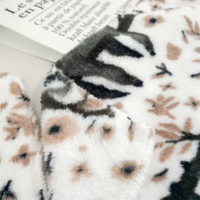 Фланелевая Подушка для офиса, супермягкая с принтом ленивого отдыха, подушка для автомобиля, теплая, 40 х40 см