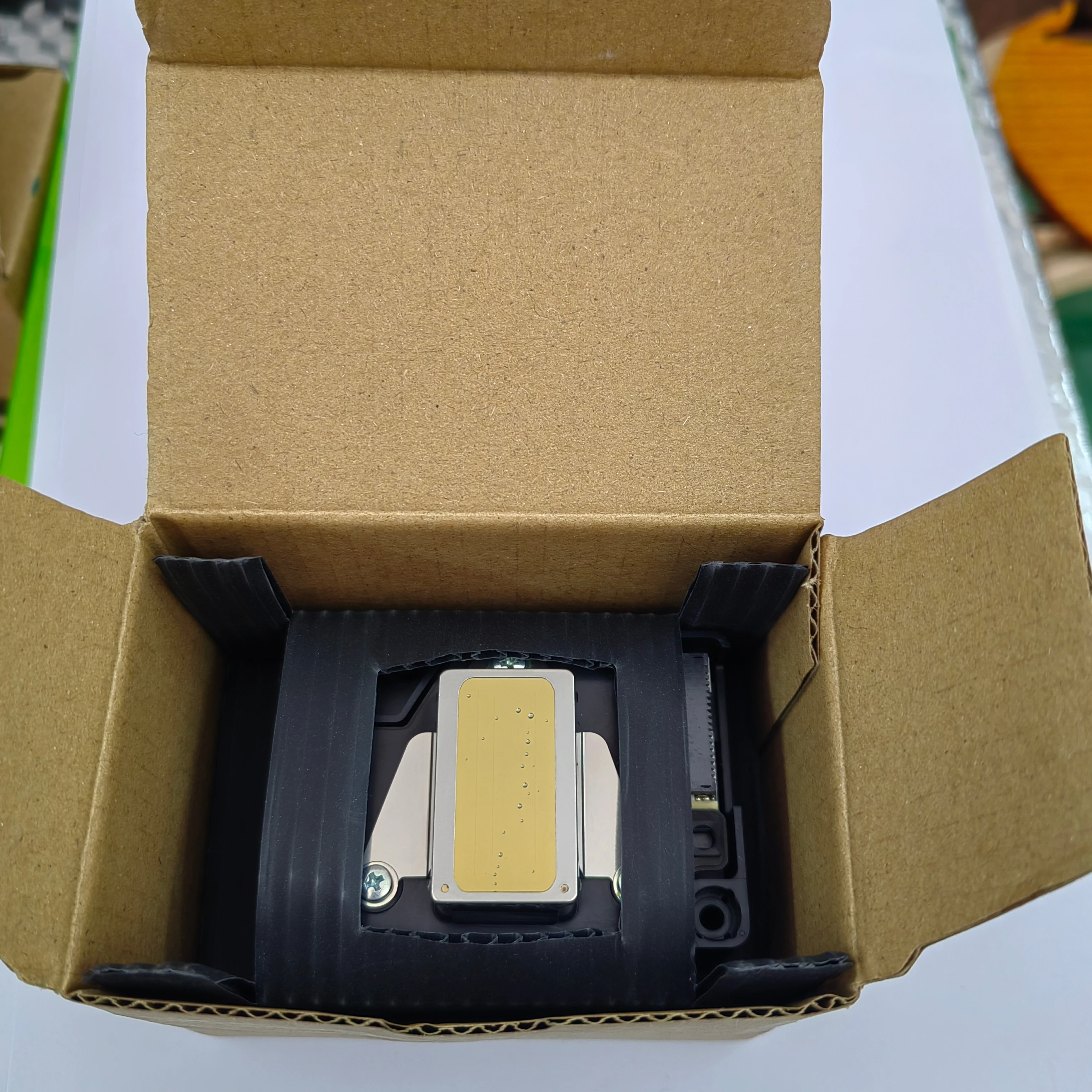 Новая оригинальная печатающая головка L1300 F185000 для Epson T30 T33 T1110 T1100 B1100 ME1100 ME70 ME650 TX510 Запчасти принтера