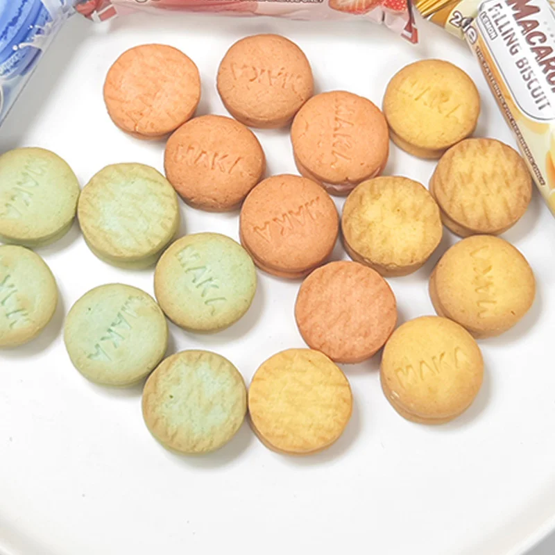 88g Strawberry Yogurt Vanilla Matcha Flavor Exotic Snack Carton Biscuits biscuits and cookies Macaron Sandwich biscuits
