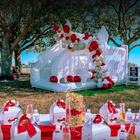 Надувной замок с надувной горкой