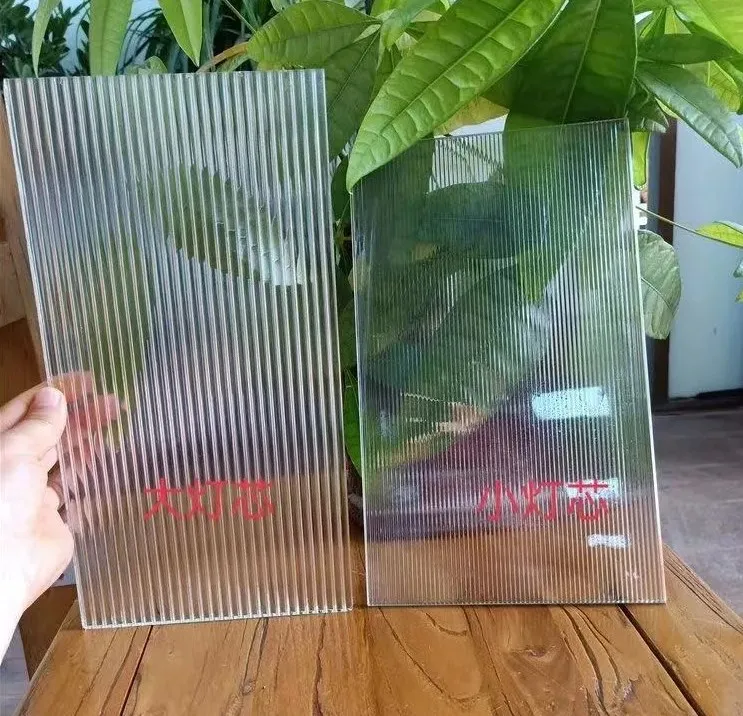 4mm-15mm ultra clear low iron extra clear textured Moru design tempered patterned glass for decorative