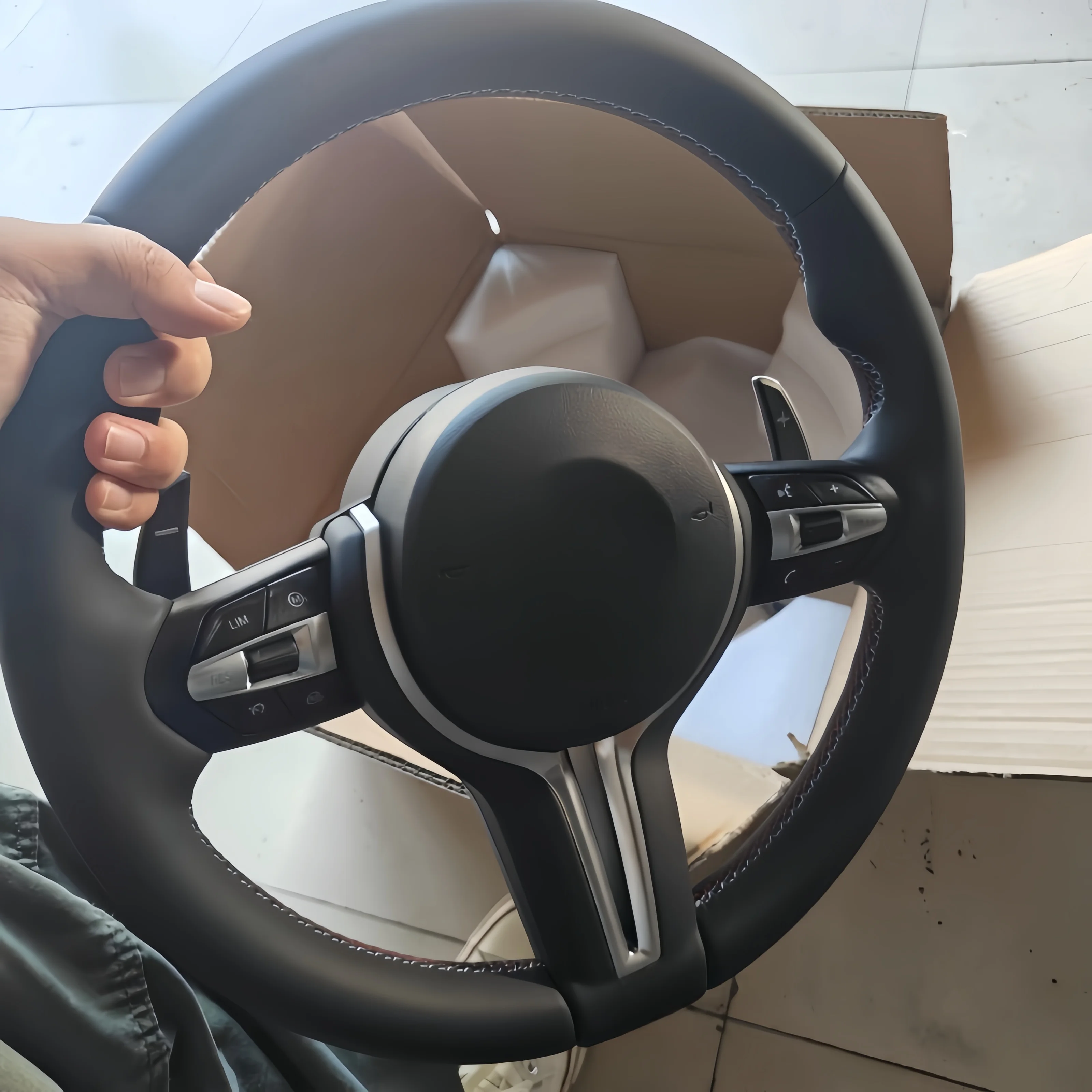 Custom Black Perforated Leather Carbon M Sport Steering Wheel For BMW F10 F30 F31 F32 F20 E92 E60 X6 E71 X5 E70 M3 M4 M5 M6