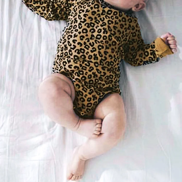 Для новорожденных для мальчиков и девочек; roupas de bebe recem nascido вязать унисекс дешевые хлопок комплекты одежды маленьких детская одежда девочки комплект с комбинезоном