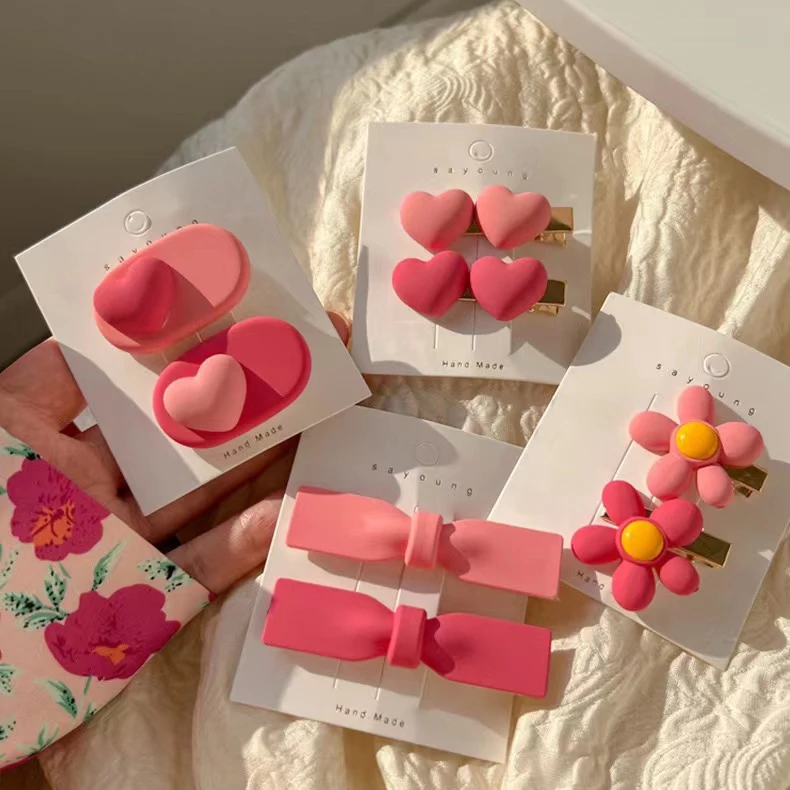2022 hair clips wholesale summer pink small love flower side bangs clip duckbill mini hair claw clips