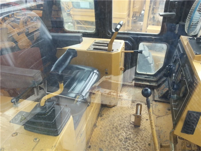 New arrival used CAT D6G bulldozer used earthmover CAT D6M D6D pushdozer with good working function and low price for sale