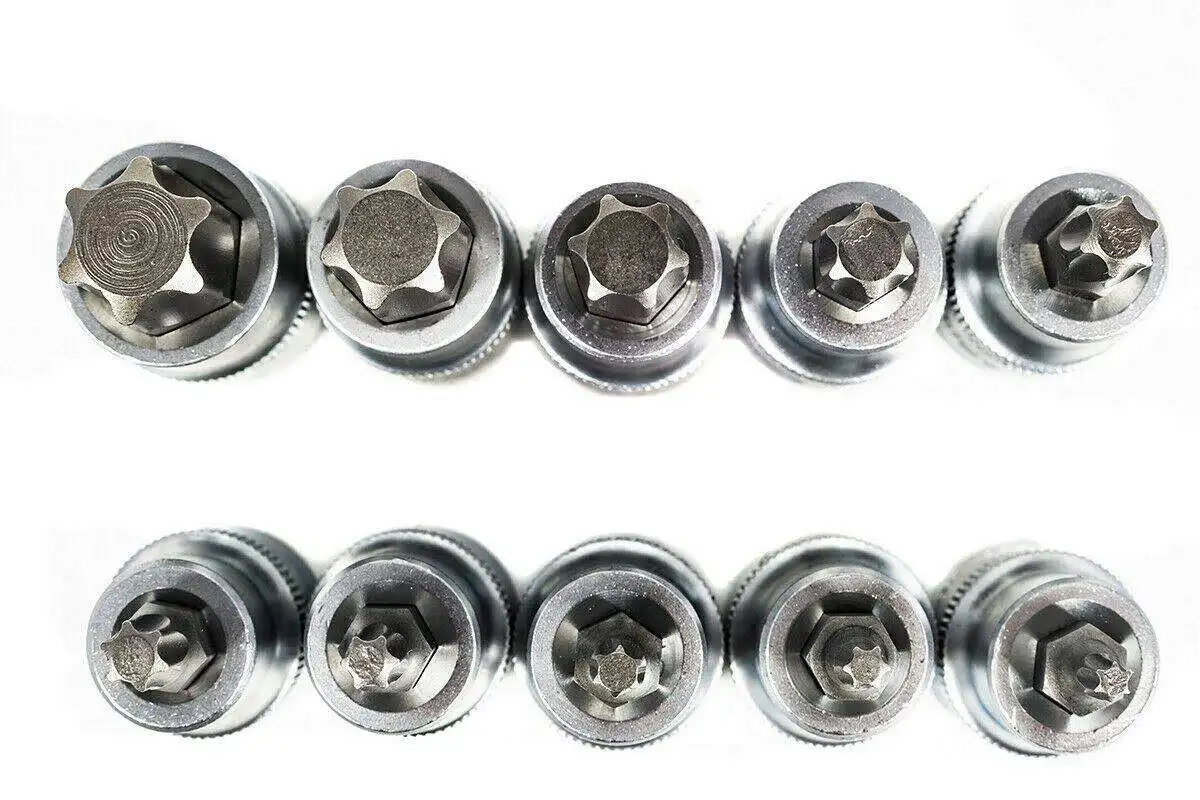 32 Pcs TORX STAR SOCKET BIT SET 1/2 Drive Extra Long and Short Wrench Sockets Kit Screwdriver Bit Set