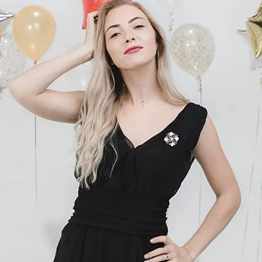 Rose Flower Brooch Pins Fabric Handmade Rose Floral Flower Brooches for Fashion Women Men Clothing Dresses Decoration Accessor