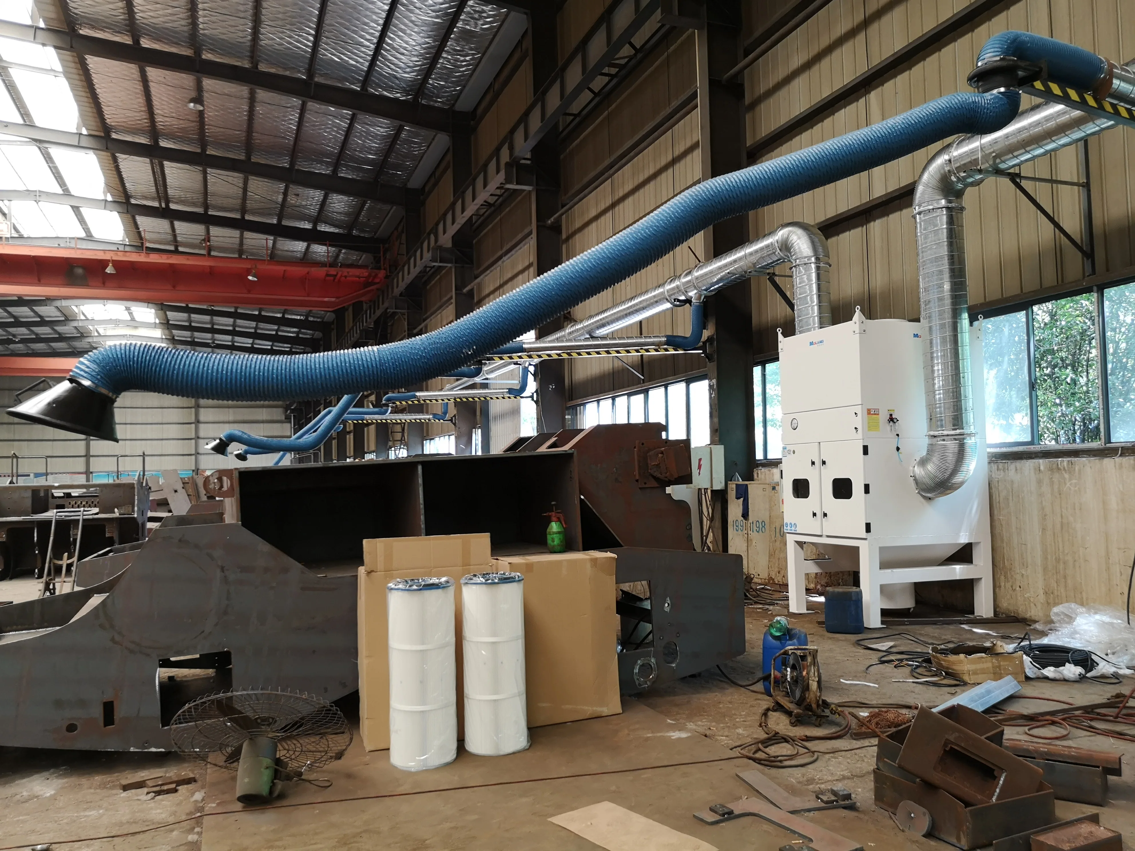 Factory Price Industrial Dust Collectors For Laser Cutting Welding Fume Smoke Extractor Cartridge Filter Air Cleaning Equipment