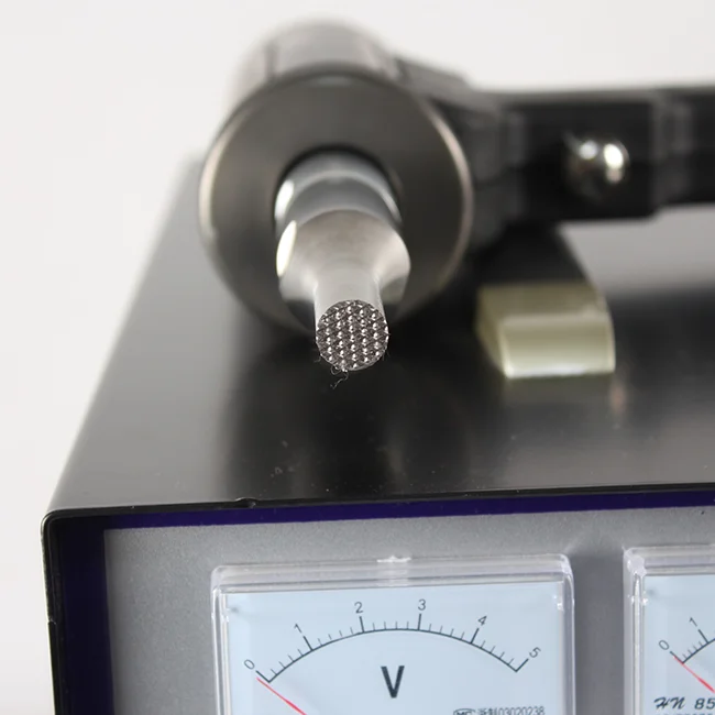 28 Khz 35khz Masks Digital Professional Ultrasonic Handheld Plastic Welder 700w Ultrasonic Welding Machine