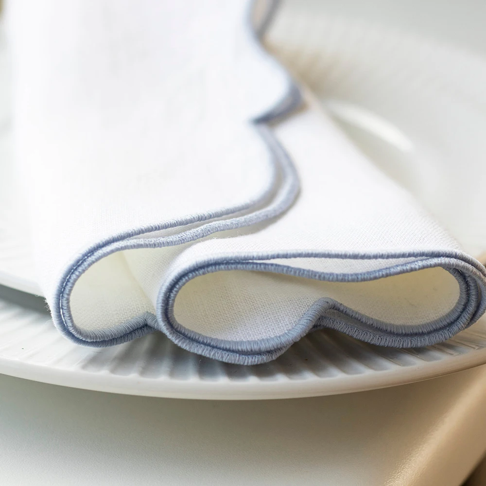 45*45cm Custom French Classic home dining table Embroidery scalloped 100% pure flax fabric Linen napkins for Wedding Hotel