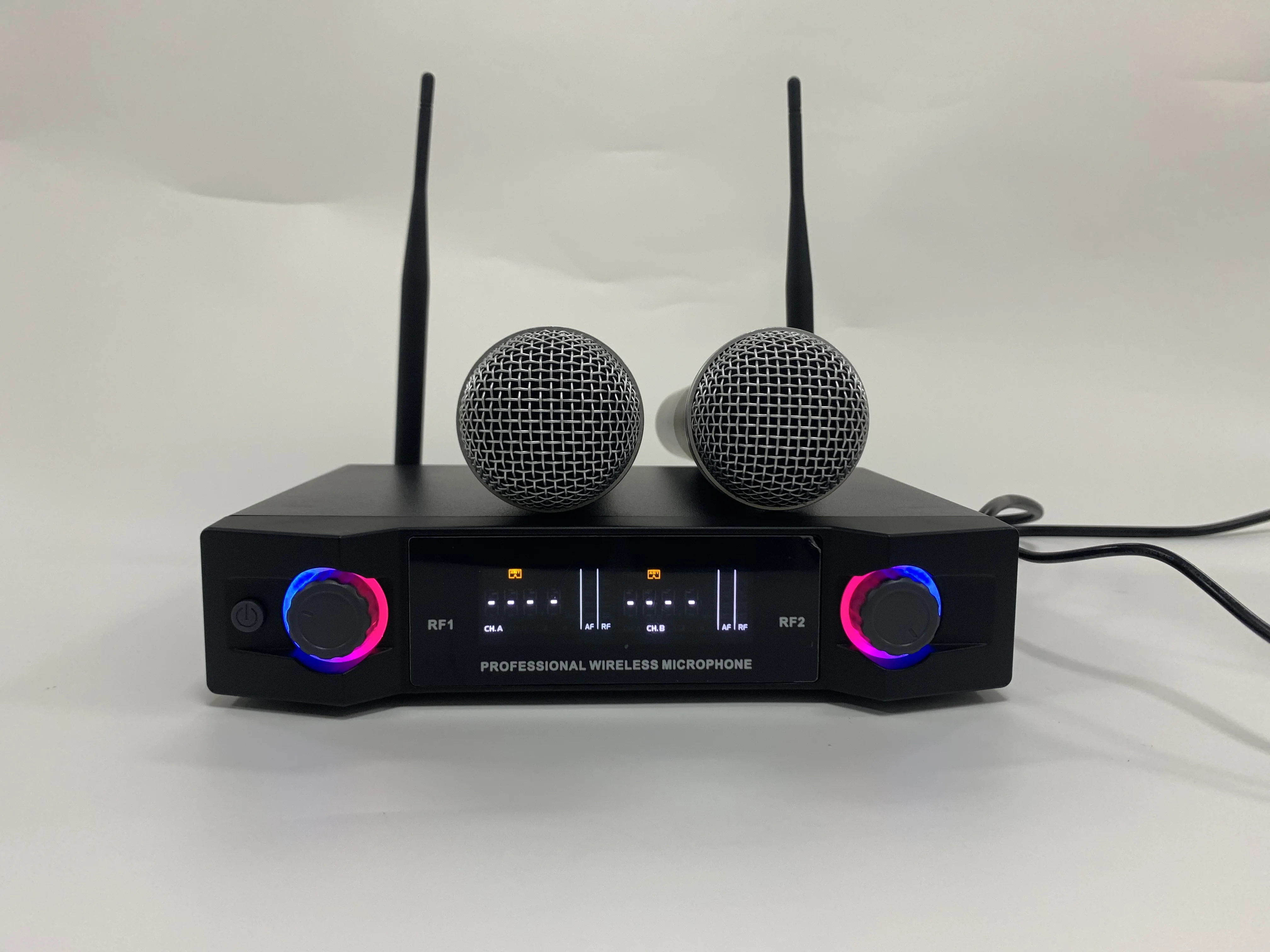 Профессиональная Беспроводная микрофонная система UHF с Bluetooth-динамиком