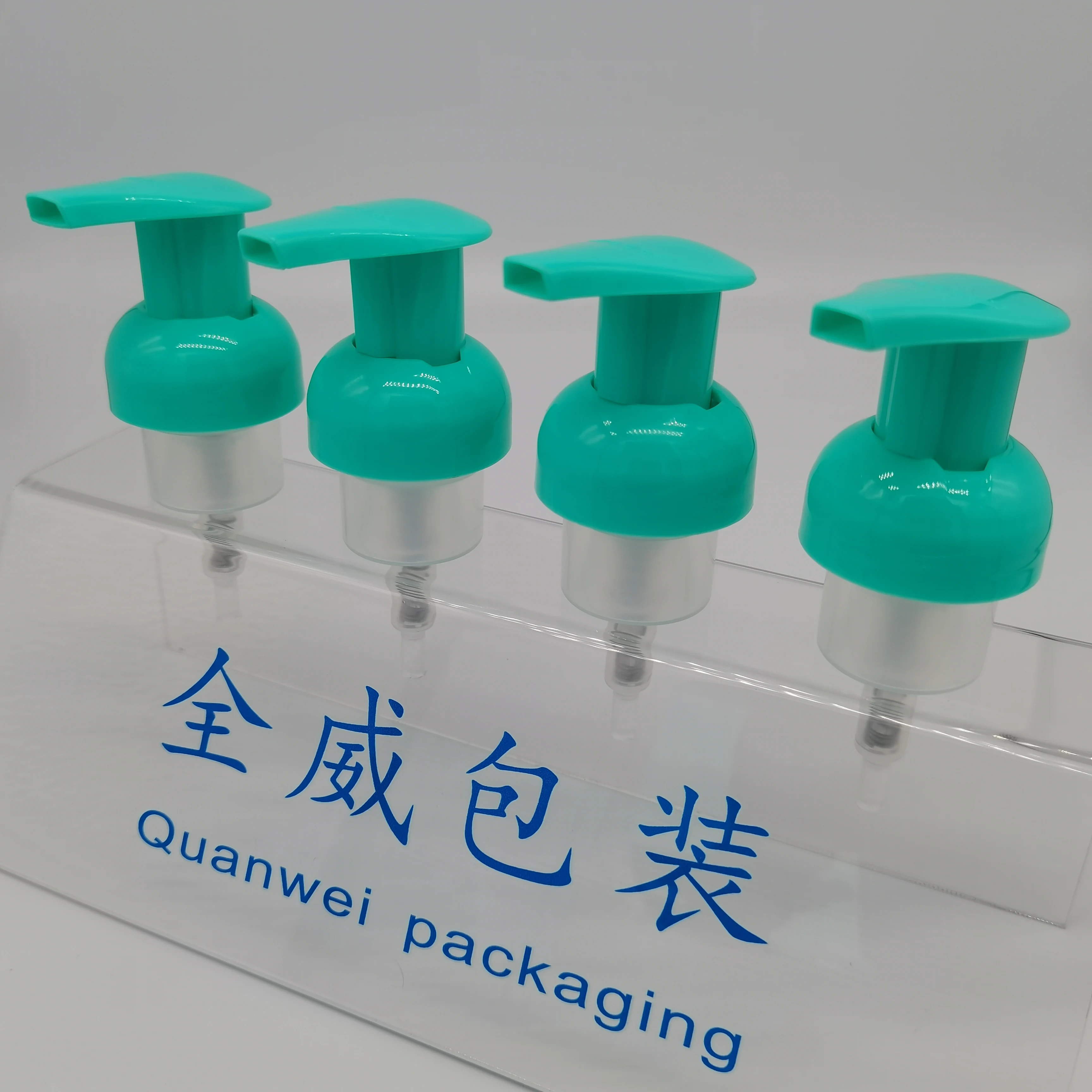 High-end atmospheric black 40mm left and right lock liquid foam pump hand washing bath dispenser