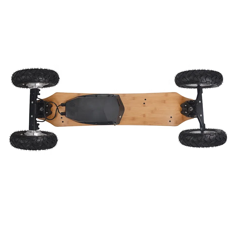 Электрический скейтборд с двойным мотором и четырьмя колесами для пересеченной местности