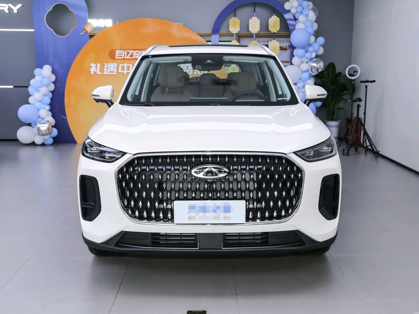 Wholesale Chery Tiggo 8L 2024 2.0T 2WD Premium Edition 7 seat vehicle for sale