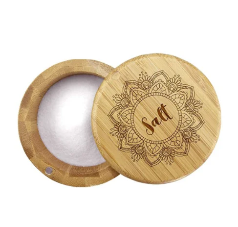 7Salt shaker kitchen seasoning shaker kitchen utensils round bamboo seasoning box