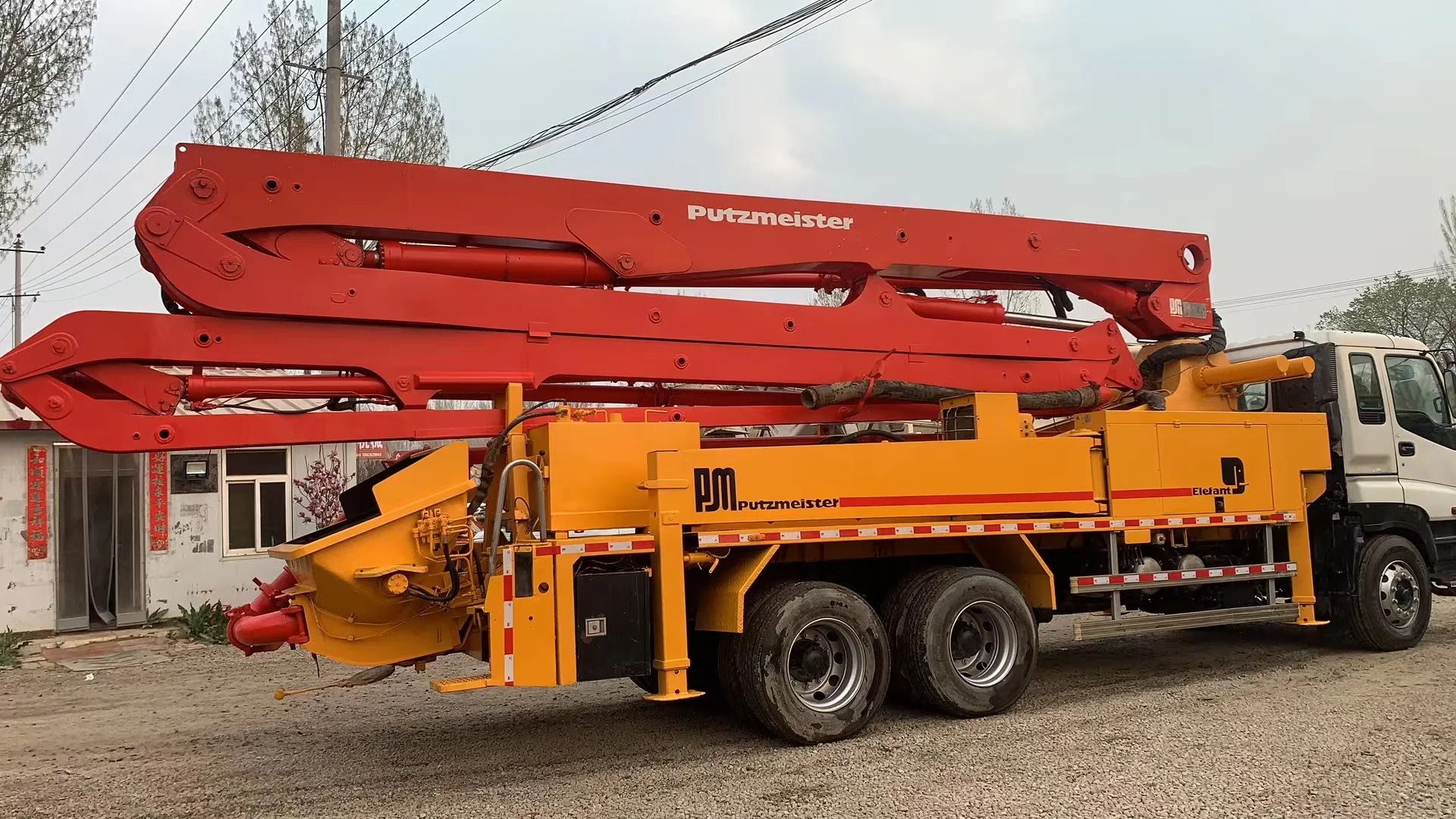 Multi Hot sale used Putzmeister x ISUZU 38 meters hydraulic concrete pump truck