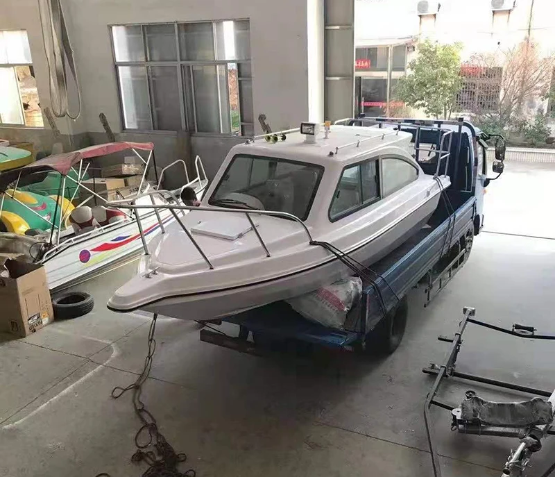 Недорогая рыболовная лодка из стекловолокна 19f/5 8 м с открытым дном и скоростью корпуса индивидуальная скоростная ФАП роскошная яхта на 6